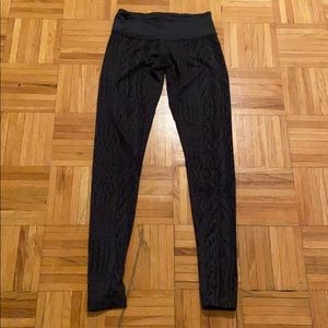 LULULEMON Low-Rider Leggings